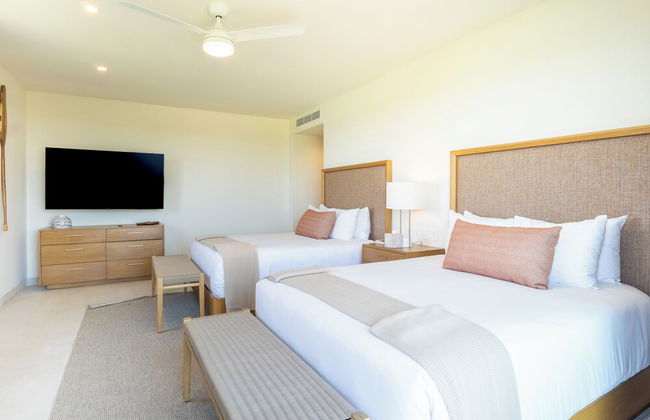 El Encanto exclusive condo private pool - Photo 33