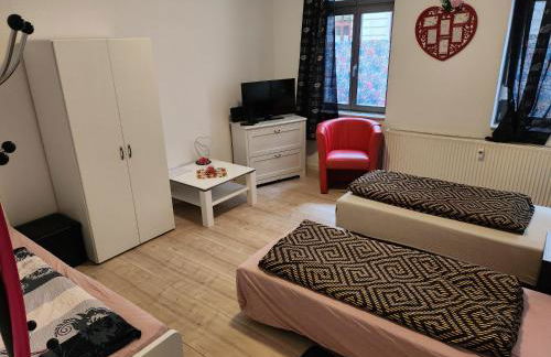 MD- Bukau, City, chic, Erdgeschoss, BESTPREIS- Leistung, für 1-5 Personen, 1 Dreibettzimmer, 1 Doppelzimmer 79 qm , Küche, Bad - Foto 47