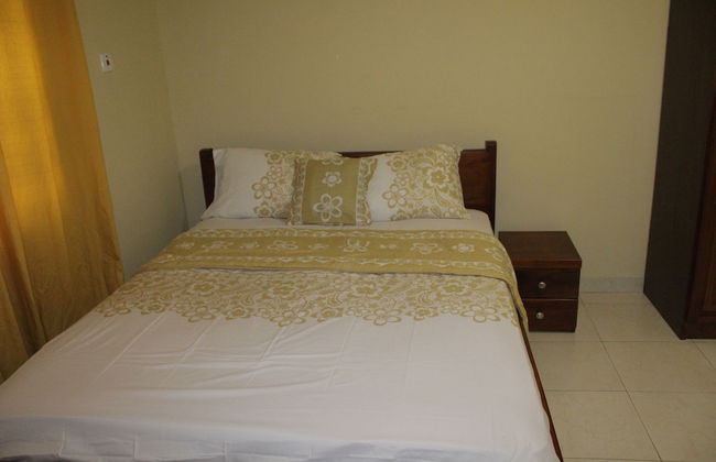 Evergreen Apartments - Photo 6