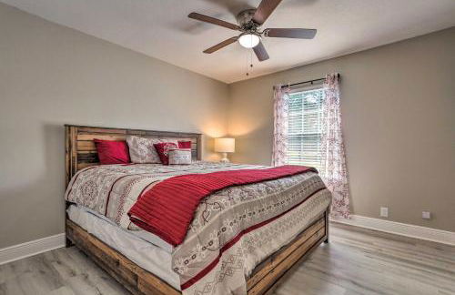 The Royal Retreat about 10 Mi to Local Beaches! - Foto 16