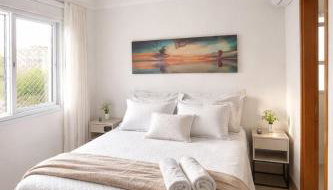 Apto Completo 2 Quartos em Frente ao Shopping com Vaga - Foto 2