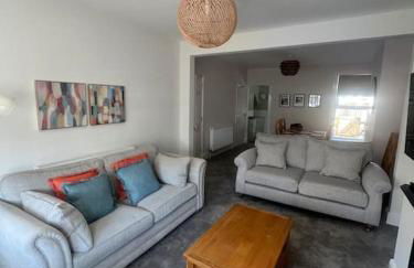 Stylish House Near Beach - Foto 1