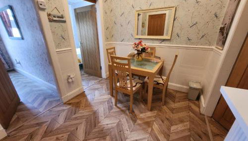 Apartment - Largs - Sleeps 4 - Pet Friendly - Foto 4