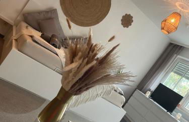 Kingsize Bett BOHO Apartment mit Tiefgarage nähe Salzburg - Foto 11