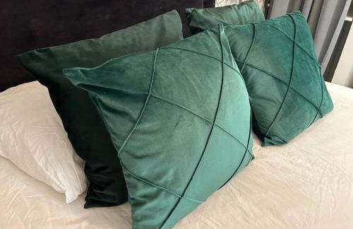 Appart'TERRASSE - 20mn STADE U ARENA - CHAMPS ÉLYSÉES - RER A - Foto 7