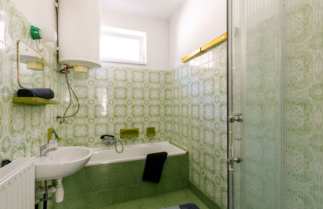 5 bedroom House in Balatonfenyves with garden and terrace - Photo 12