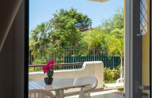 Butterfly House - Photo 18