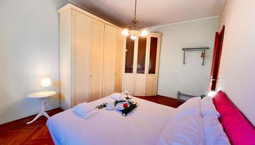 sky apartment a due passi dalla stazione - Photo 2, wardrobe