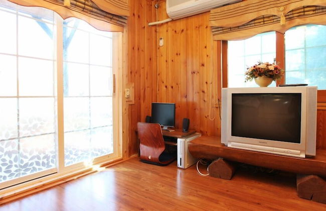 Muju Naos Pension - Photo 27