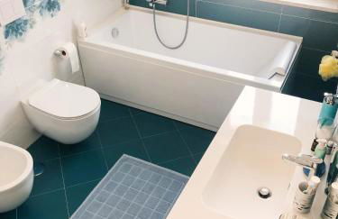 "La casa di Ale" MODERN SUITE - Foto 8