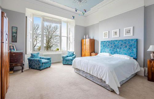 Stunning Apartment in Victorian Villa with Garden - Photo 5