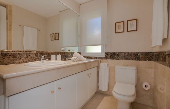 Super Front Line Location Apartment - Heated Pool - Foto 16