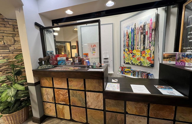 Silverado II Resort & Event Center - Photo 5