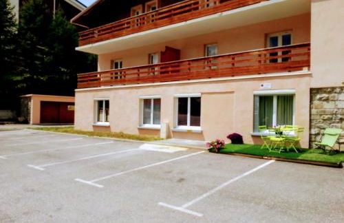 Vars, Appart spacieux rénové 4 couchages dans chalet - Foto 13