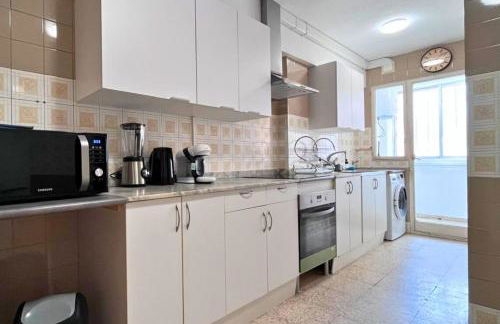 3-bedroom 2-bathroom flat ideal for families and nomads - Photo 16