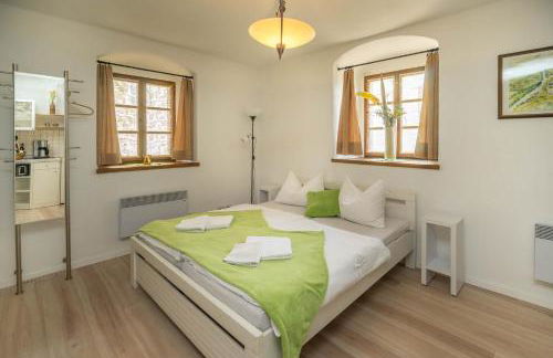 Jägerhaus auf Schloss Neuenburg - Foto 13