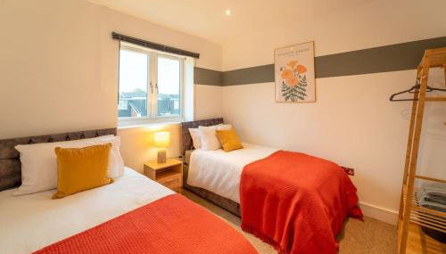 Comfortable Home with Free WiFi & Parking - Netflix -Ideal for Relocation - Foto 4