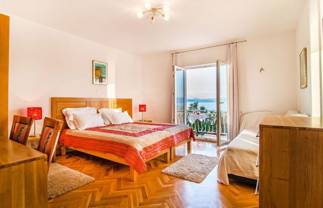 Magnificent Villa in Supetar With Swimming Pool - Foto 3