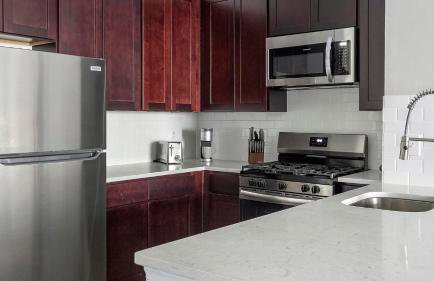 Landing Modern 2BD Pool Clubhouse - Foto 8