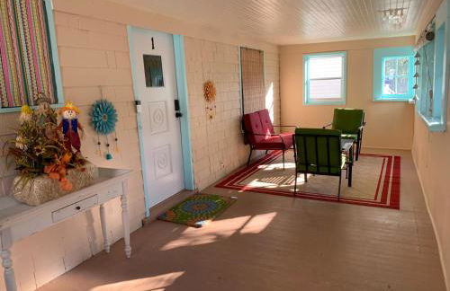 Newly renovated 4 bedroom apartment near downtown. - Foto 11