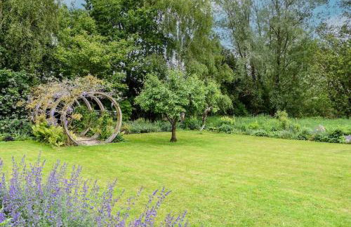 The Hideaway @ Flagham Cottage. - Foto 12