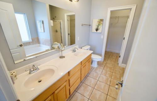 6 BR-Seaside Cotton-Heated Pool-Game Room with Pool Table - Photo 35