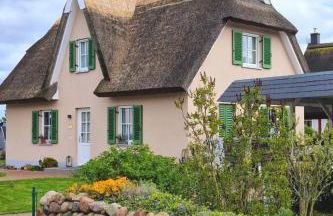 Holiday Home in Ummanz mit Sauna- Garten und Grill by Interhome - Foto 1