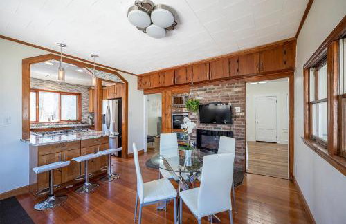 Lovely Home - Relaxing- with many Amenities & Pool - Foto 22