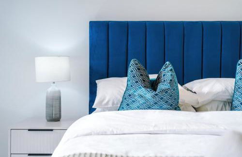 Stylish 1-Bedroom Getaway in Sale - Photo 1