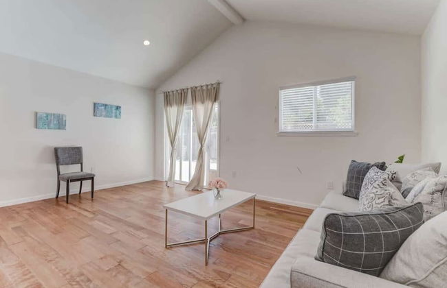 @ Marbella Lane - Boho 'n Sleek Rtreat Pool Tble - Foto 2