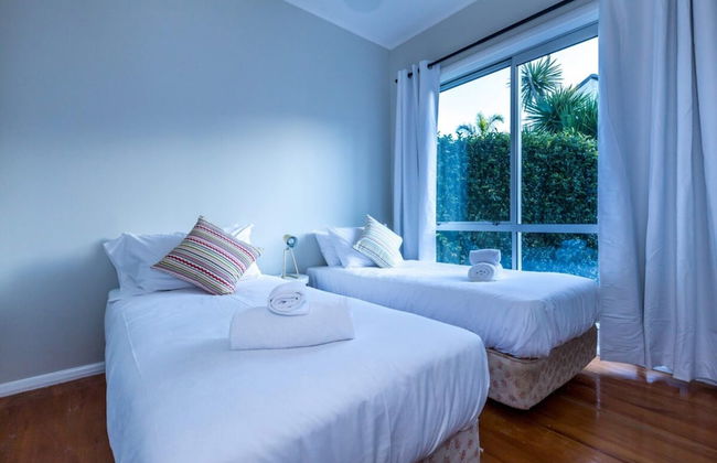 Sunny, Character 2 Bedroom Home - Mission Bay - Photo 1