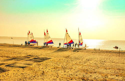 beautiful eco-beach house next to bird reserve - Foto 30