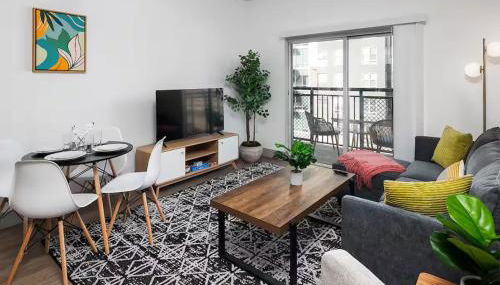 Urban Retreat - Free Parking, WiFi, Walk to Stadium - Foto 2