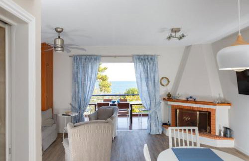 Into The Blue Villa - Photo 11