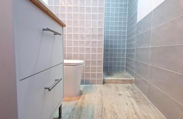 Casa El Cuartel with private seaview rooftop - Foto 10