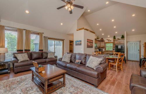 Hickory Hideaway with Communal Pool Access - Foto 1