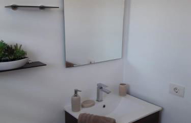 Apartment duplex -The Sunny Hut - swimming pool - Free Wifi & AC- Residence Las Marinas - Foto 9