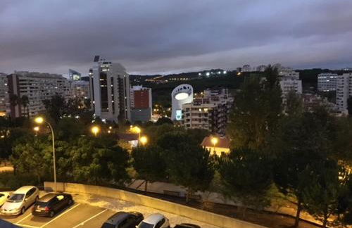 Apartamento novo muito confortável com vista Rio - Foto 32