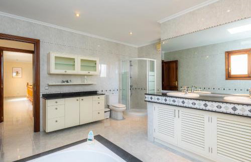 Cas Bunyoler - Photo 34