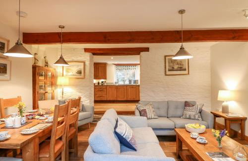 Court Prior Cottage - Photo 8