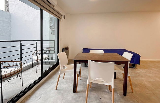 Modern Almagro Apartment for 4 Guests With Balcony and Full Amenities - Foto 11