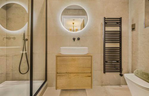 Luxury Mottram Peak District Townhouse with EV Charger - Foto 14