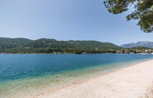 Awesome Home In Ploce With Jacuzzi - Foto 40