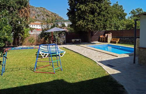 Casa Rural Los Cipreses - Photo 21