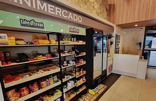 Flat Luxo com Coworking, Academia e Rooftop - WiFi 1Gb - Beira Mar 4 min - Foto 31