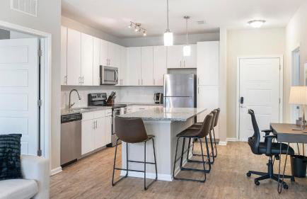 Landing Incredible 2BD Pool Clubhouse - Foto 50