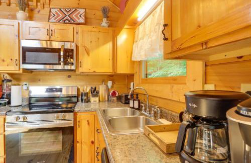 Secluded Cabin Hot Tub and 10 Mi to Blue Ridge - Foto 11