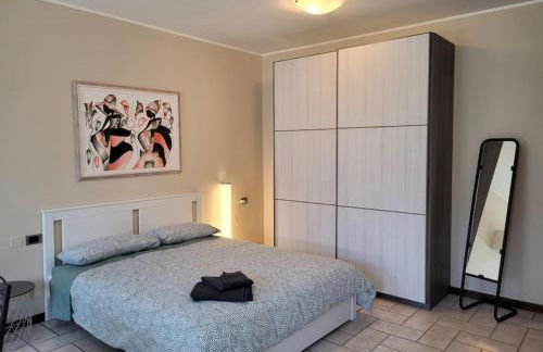 Belgioioso Apartments - Monolocale - Photo 17