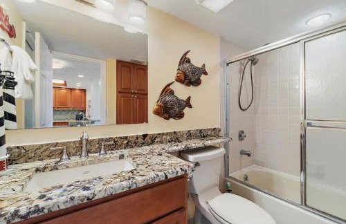 Redington Towers 3F 2BD 2BA Beachfront - Foto 26