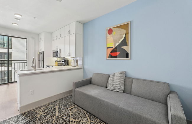 Sentral East Austin at 1630 E. Sixth - Photo 20